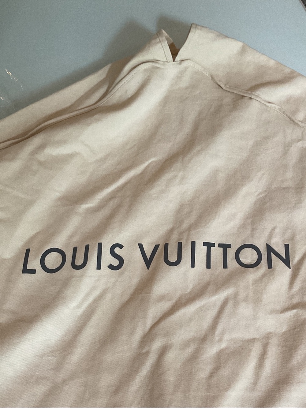 Louis Vuitton Beige Cotton Dust Bag with Logo 62 inches